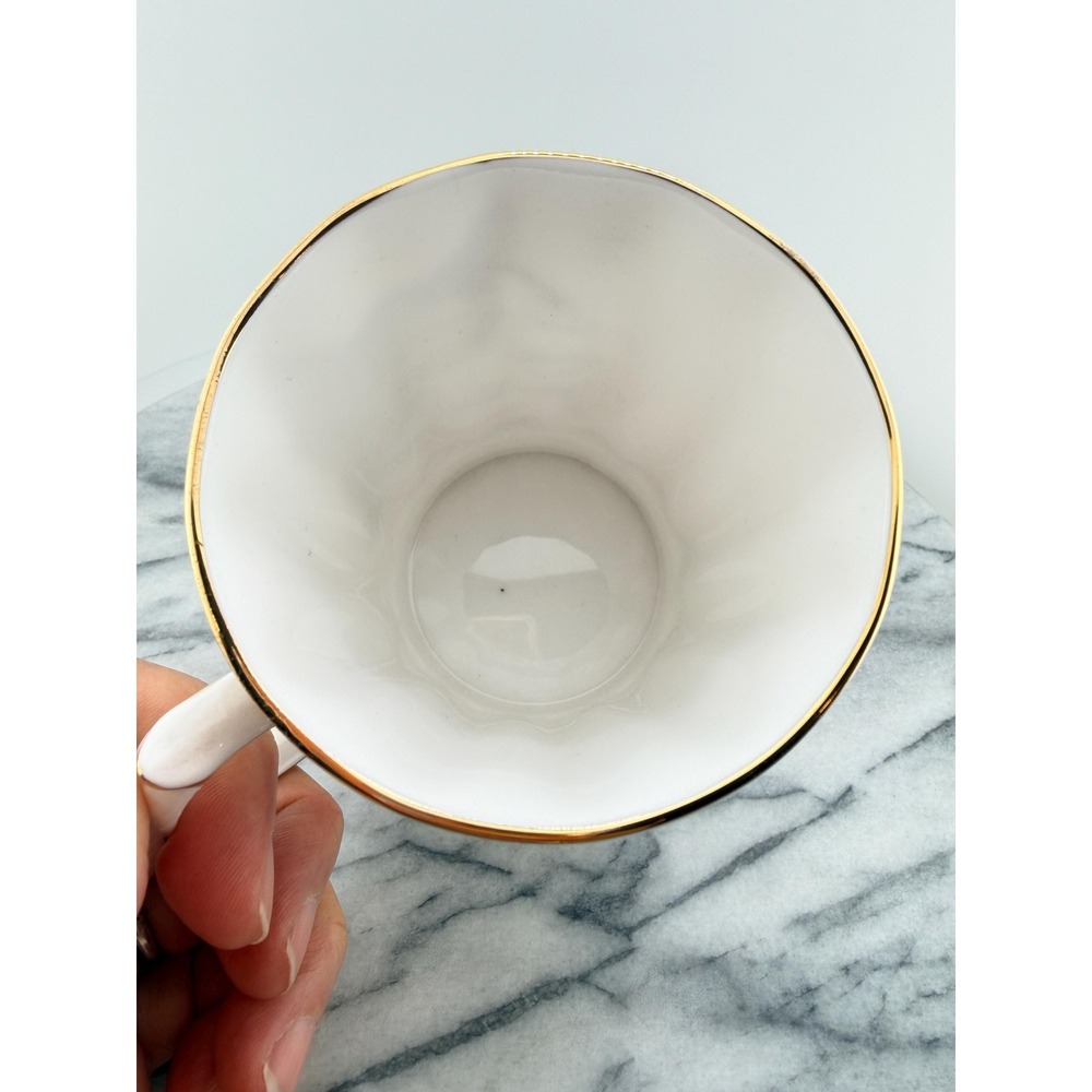 Vintage Tabby Cat Portrait Mug Gold Trim Handle Elegant China Coffee or Tea Cup - Picture 9 of 9